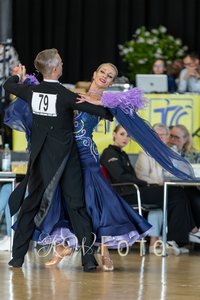 Julia und Sebastian tanzen zum LM-Sieg in der Mas I B-Klasse, Foto: Ralf Walz