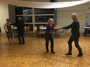 202111 Bild Tanzabend 3 Foto Volker Heck