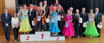 Barbara und Holm auf dem vierten Platz bei der LM der SEN V S