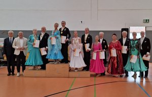 Trophy-Ehrung der Sen V, Holm und Barbara auf Rang 4