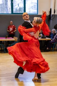 Gunther und Beate beim Quickstep in Tübingen, Foto: lexifotografie