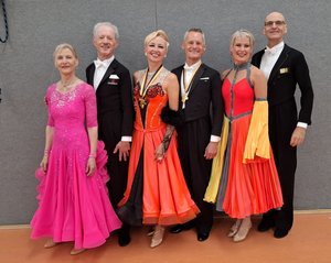 Barbara und Holm, Annette und Dieter, Beate und Gunther bei der Trophy