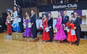 Marina und Alexander auf dem 6. Platz des RL-Turniers Standard in Düsseldorf