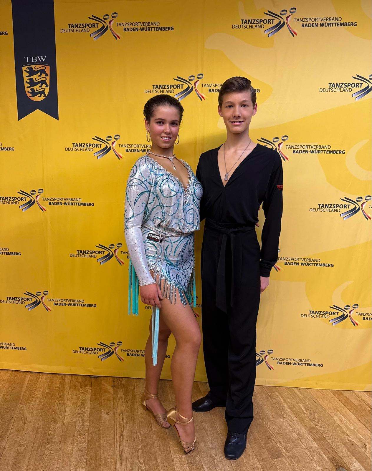 Lara und Johannes bewähren sich in der B-Klasse Latein