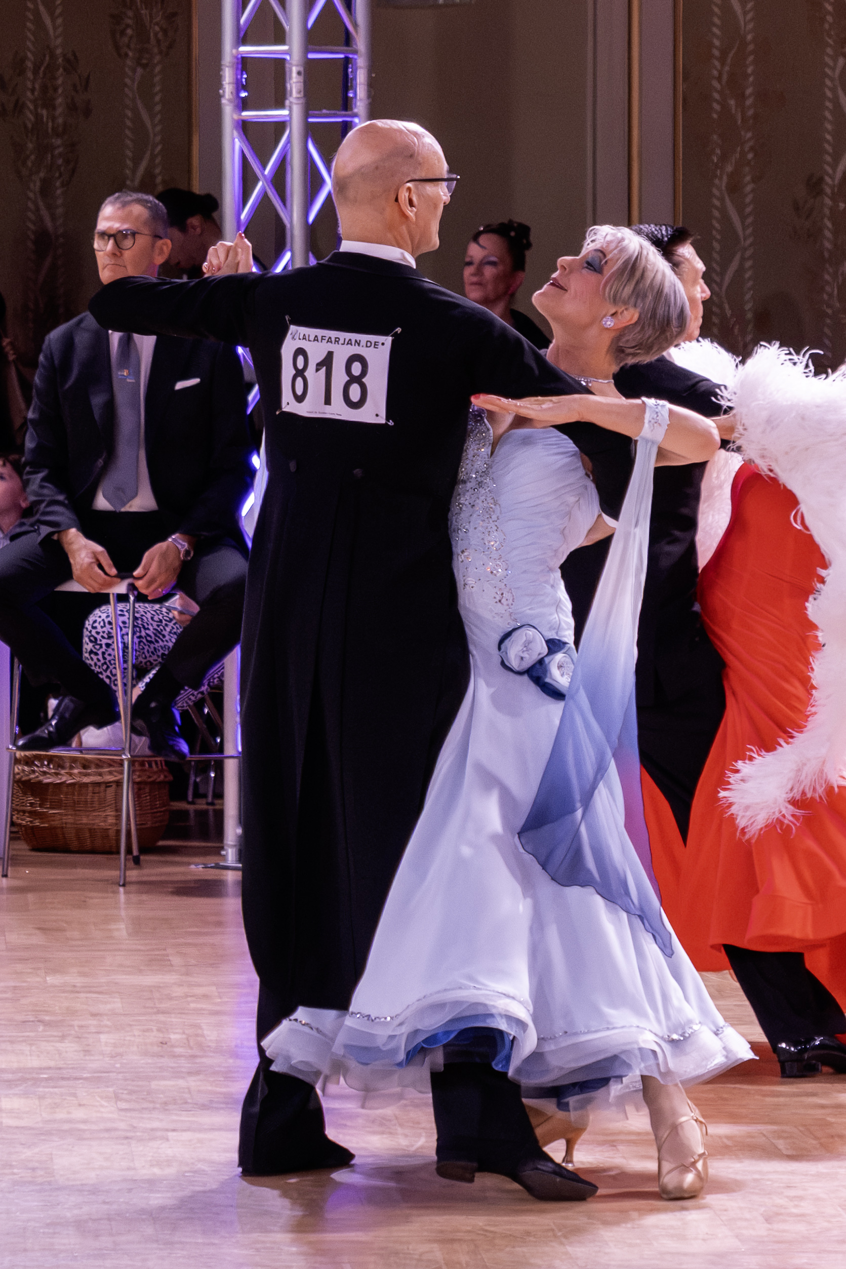 Gunther und Beate beim Tango in der historischen Stadthalle in Wuppertal